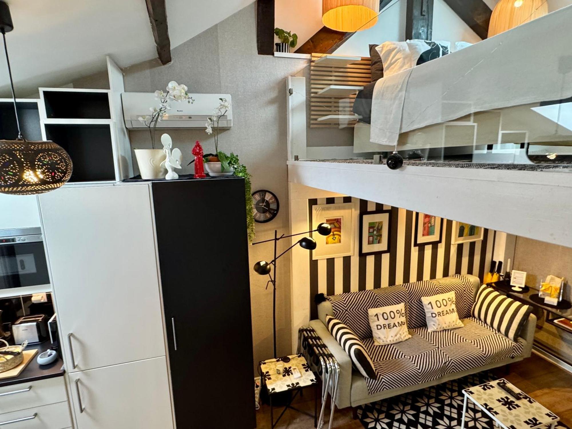 Studios With Mezzanine Rua Da Moeda Lisboa Dış mekan fotoğraf